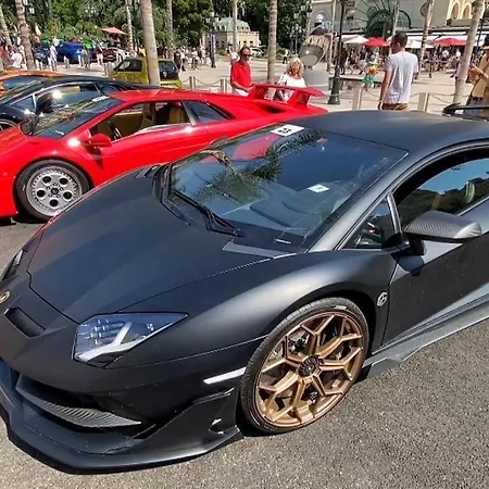 Apartment Monaco # Menton - Pool - Center - Private Parking - Clim - Fast Wifi - Solarium - Full Renovated - Beach & Sun - Roquebrune-Cap-Martin